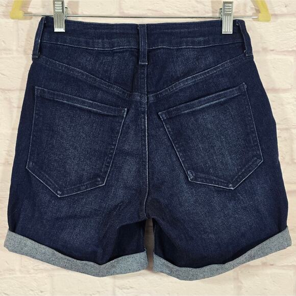 M Old Navy High Rise Wow Dark Blue Denim Jean Shorts NWT Size 0 Rolled Hem New - Picture 4 of 8